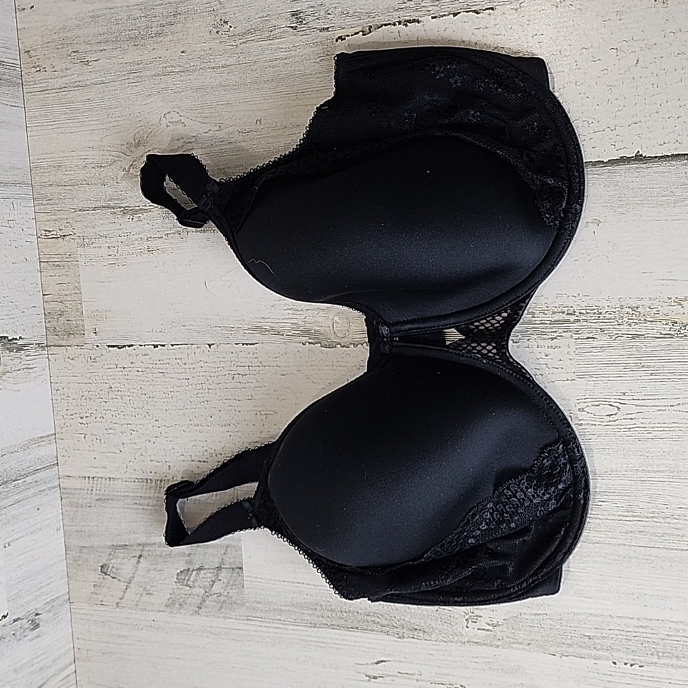 Elomi black lace Charley spacer tshirt underwire bra Size 38J FLAW